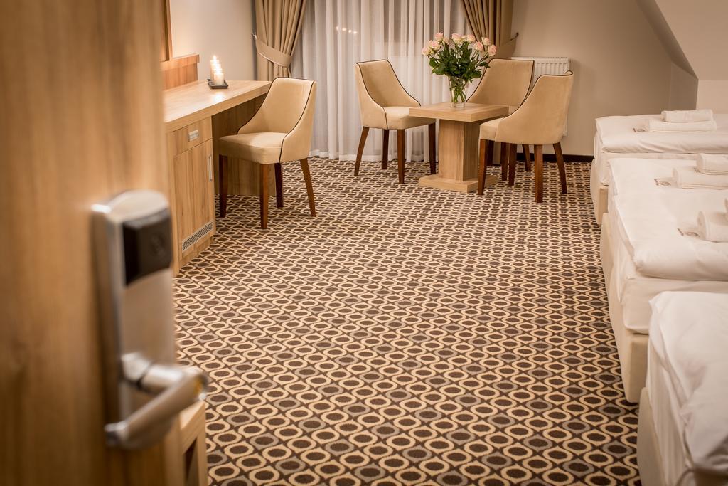 Borowy Dwor- Biznes, Spa & Fun シャフラリ 部屋 写真